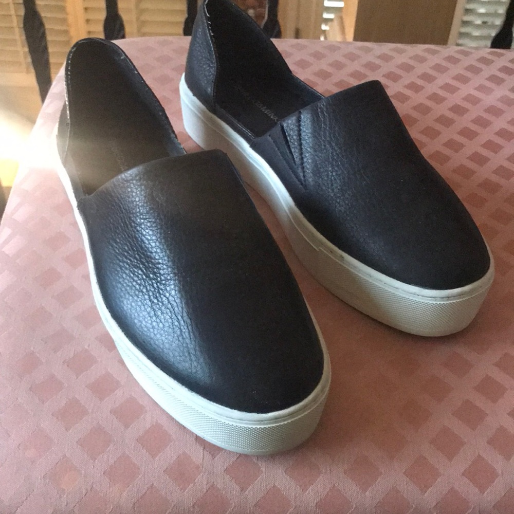 Rebecca Minkoff blk D’Orsay leather sneaks